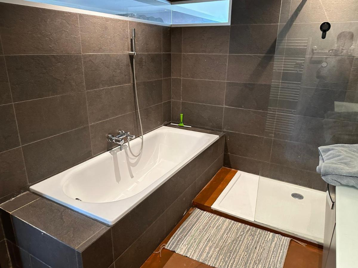 Clam，Grand Apartment In Uccle Brüsszel Kültér fotó