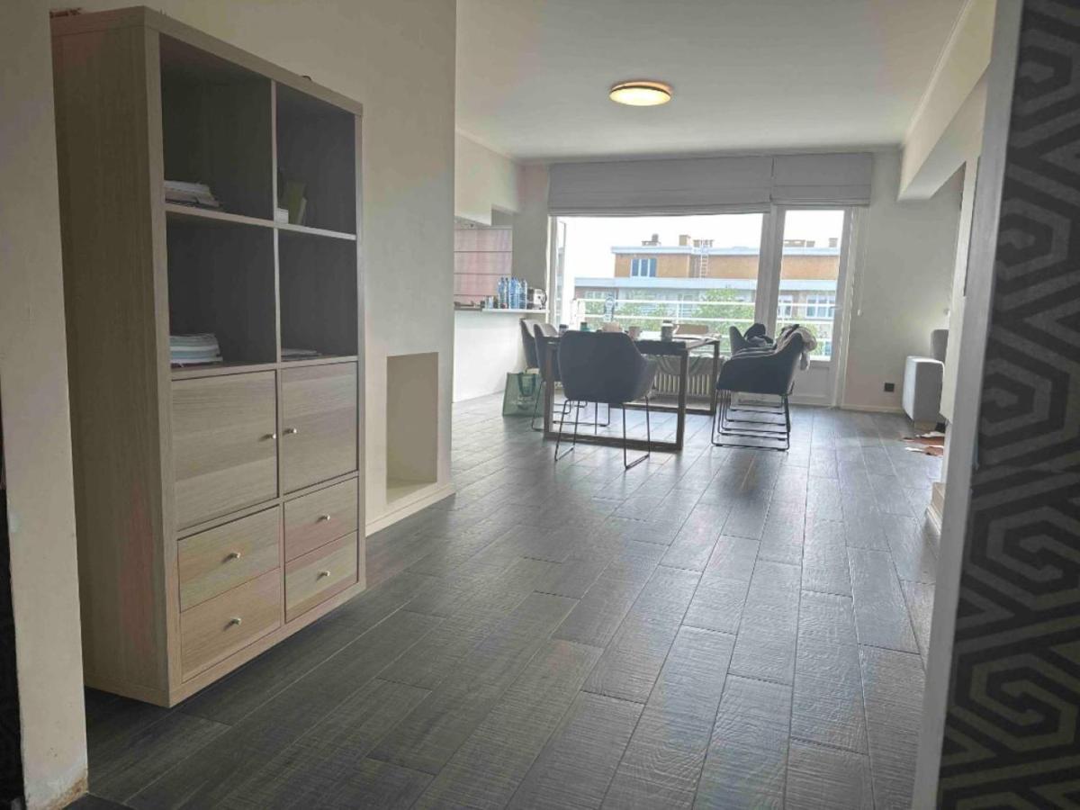 Clam，Grand Apartment In Uccle Brüsszel Kültér fotó